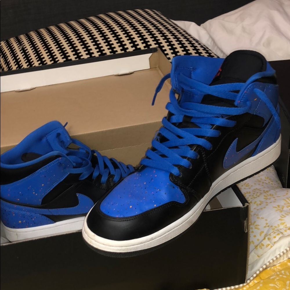 Jordan 1 blue